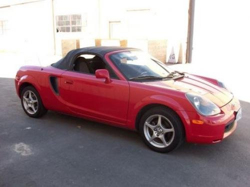 Photo of a 2000-2005 Toyota MR2 in Absolutely Red (paint color code 3P0)
