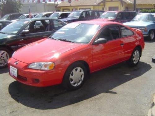 Photo of a 1996-1997 Toyota Paseo in Super Red (paint color code 3E5