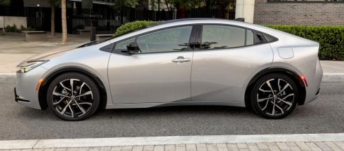 Photo of a 2023-2025 Toyota Prius in Cutting Edge (paint color code 1L0)