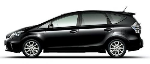 Photo of a 2012-2014 Toyota Prius v in Black (paint color code 202