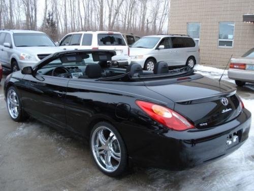 Photo of a 2004-2008 Toyota Solara in Black (paint color code 202