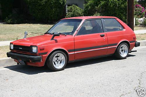 Photo Image Gallery & Touchup Paint: Toyota Starlet in Red (391)