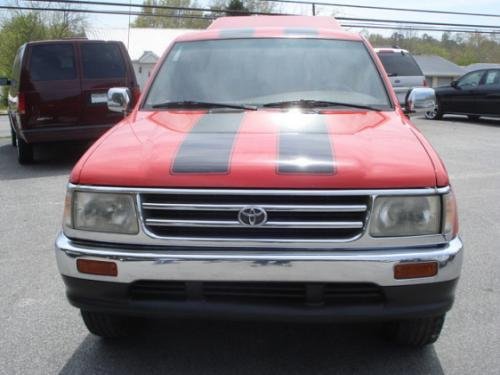 Photo of a 1998 Toyota T100 in Radiant Red (paint color code 3L5