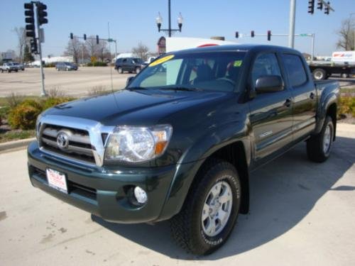 Photo of a 2009-2011 Toyota Tacoma in Timberland Mica (paint color code 6T8)