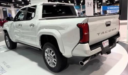 Photo of a 2024 Toyota Tacoma in Wind Chill Pearl (paint color code 089