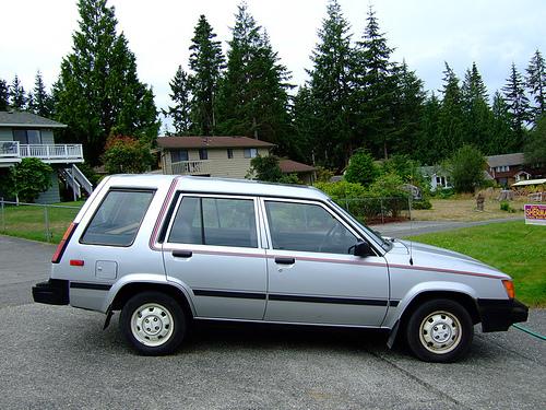 Photo of a 1986 Toyota Tercel in Silver Metallic (paint color code 2J6