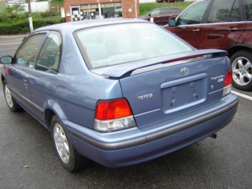 Photo Image Gallery & Touchup Paint: Toyota Tercel in Vista Blue Mica (8M5)