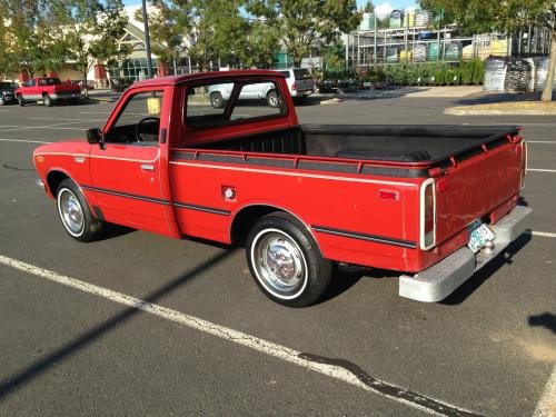 Photo of a 1972-1973 Toyota Truck in Red (paint color code 301)