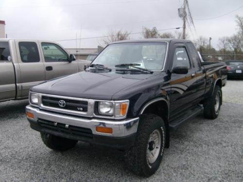 Photo of a 1989-1995 Toyota Truck in Black (paint color code 202