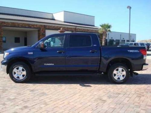 Photo of a 2010 Toyota Tundra in Nautical Blue Metallic (paint color code 8S6)