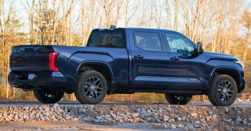 Photo of a 2023 Toyota Tundra in Blueprint (paint color code 8X8)