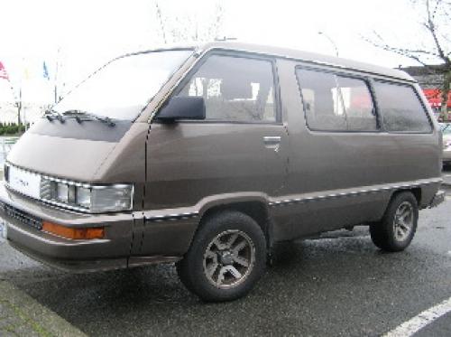 Photo of a 1986 Toyota Van in Brown Metallic (paint color code 4C5)