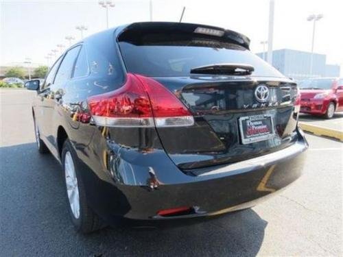 Photo of a 2015 Toyota Venza in Cosmic Gray Mica (paint color code 1H2)